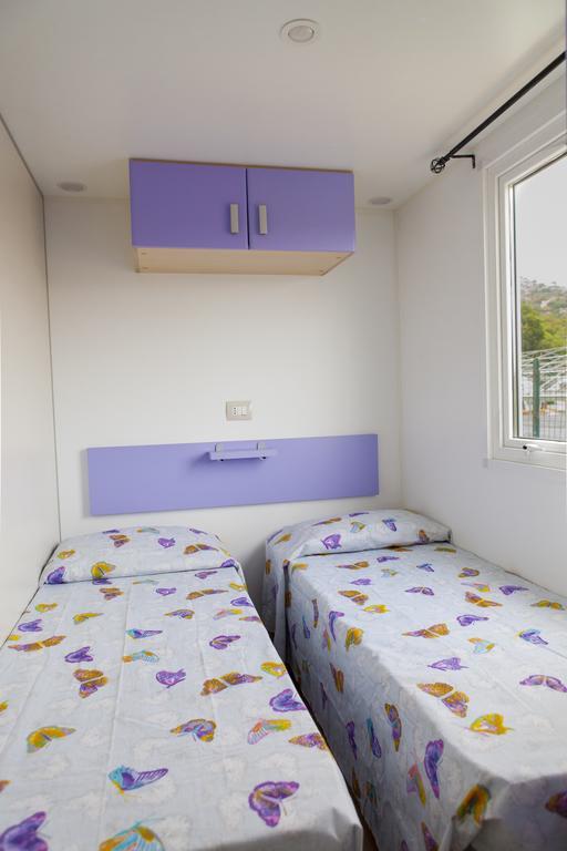 Camping Delfino Albenga Bilik gambar